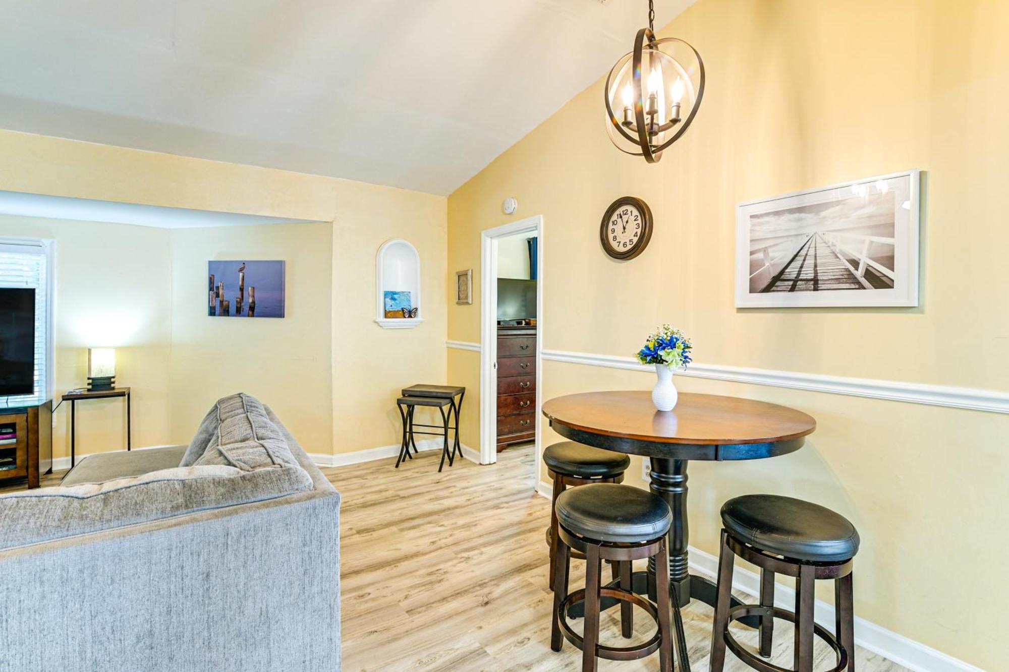 Lovely Myrtle Beach Getaway - Walk To Beach! Exterior foto