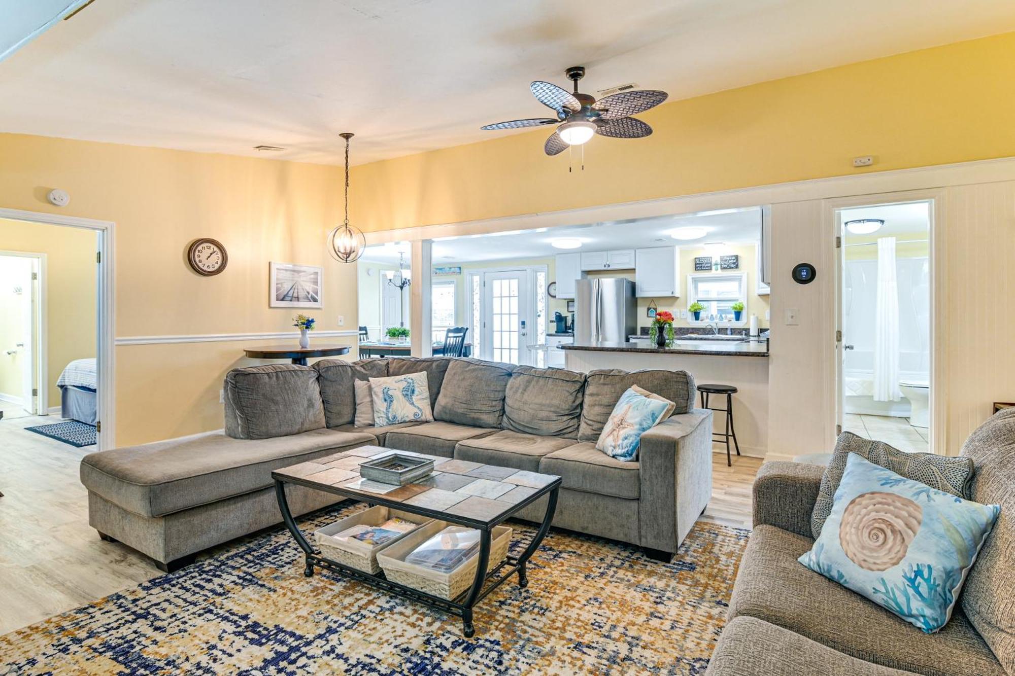 Lovely Myrtle Beach Getaway - Walk To Beach! Exterior foto